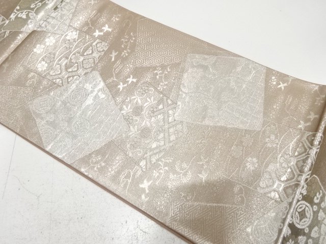 色紙に花鳥・古典柄織り出し　袋帯